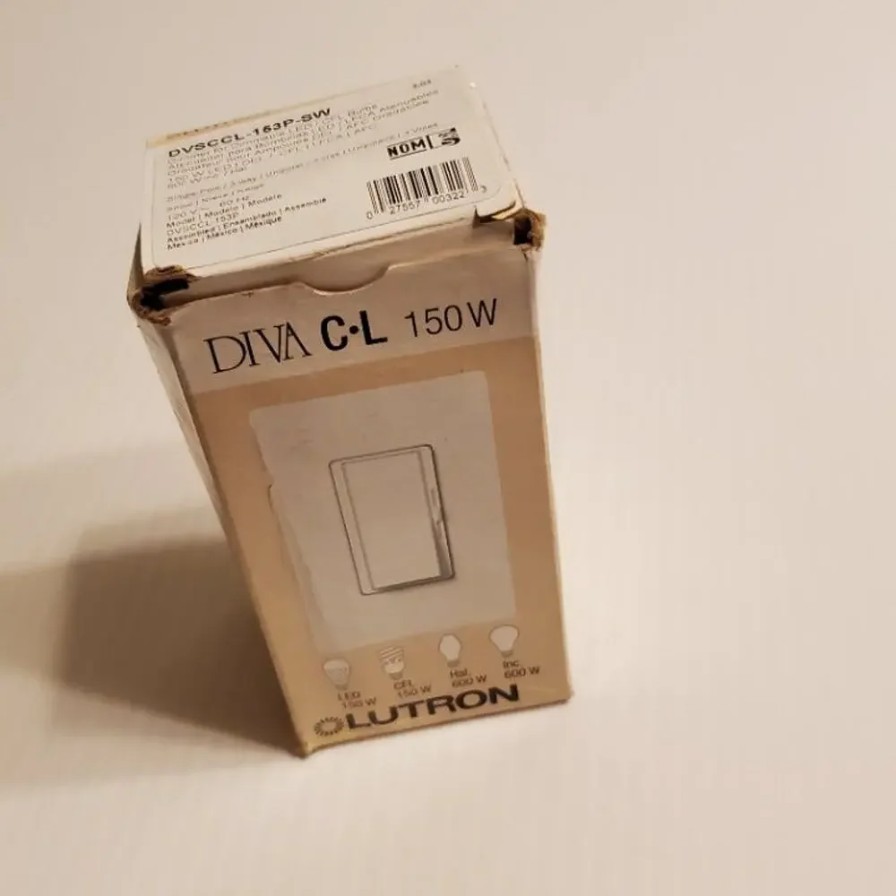 Lutron Diva  Dimmer DVSCCL-153P Snow New open box